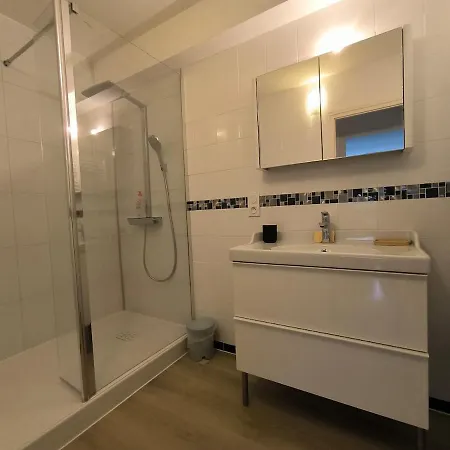 Spacious Quiet Pyrenees View Garage Appartement *